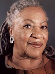 Gilbert school board votes to keep controversial novel