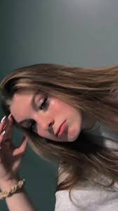 Nicole Ragsdale's Instagram, Twitter & Facebook