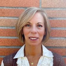 Elaine Rutkowski's Instagram, Twitter & Facebook