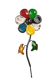 8 Best Outdoor Metal Flowers Garden Stakes 2020 Buyer S Guide Best Garden Outdoor