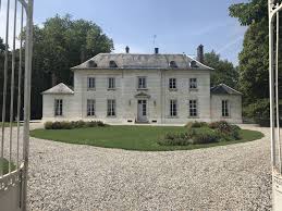 Maison à vendre est une émission de télévision française, présentée par stéphane plaza et diffusée sur m6 depuis décembre 2007 et rediffusée sur téva. Maison A Vendre Region Dieppe 76 Seine Maritime Terres Et Demeures De Normandie