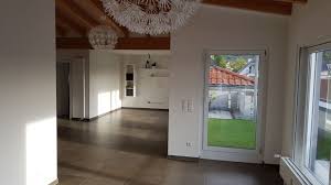 Die sanierung der ehemaligen burstenholzerfabrik wurde 2002 nach modernen architektonischen maßstaben realisiert. 5 Zimmer Wohnung Zu Vermieten Bei Der Porzellanmanufaktur 2 73614 Rems Murr Kreis Schorndorf Mapio Net