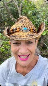 Kaye Ellis stylist# homebase salon#Mountain Creek specialising in all  cutting colours razor#cutting#style#cuts#contact me