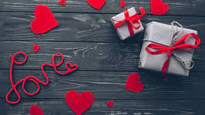 Love Https Livewallpaperswide Com Stock Love 2 13649 4k Gift Heart Love Girl Iphone Wallpaper Nature Iphone Wallpaper Gift Box Packaging