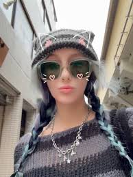 Hii my loves here's some nice video my agent Jake Lanier took from my set  at Stache in Fort Lauderdale last weekend~!** 🖤🔊 Really Confused WHEEL IT  x Vibe Emissions Work it