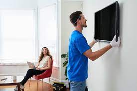 Walmart and others have the universal jimmy stand for about 90 bucks. 55 Inch Tv Wall Mount Why It S The Ideal Size For Your Tv