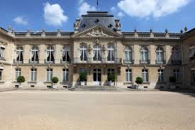 Learn about yvelines using the expedia travel guide resource! Covid 19 Le Departement Des Yvelines Agit Yvelines Infos