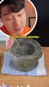 Chris Dinh eats PAD THAI 🍝 in THAILAND 🇹🇭