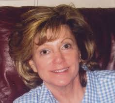 Ashley Walkup's Instagram, Twitter & Facebook