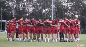Bucaramanga have owned recent games in front of their own supporters, winning five of the last seven in the primera a and suffering just a single defeat in the previous ten. Santa Fe Confirmo Baja Importante Para El Juego Ante Atletico Bucaramanga
