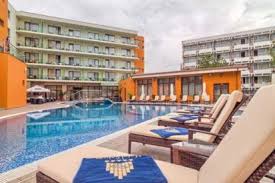 Hotelierii pun la dispozitia turistilor si pachete avantajoase, cu preturi ce pornesc si de la. Hotel Saturn Saturn Oferta De Cazare 2021 Litoralul Pentru Toti Zile Gratuite De Vacanta