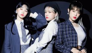 A blessing after that dislocated mess of an album. Joyuriz Izone Gif Joyuriz Izone Yena Discover Share Gifs