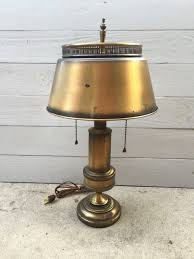 M r s d p o 3 n z n s i o s u i r e d. 10 Adventiges Of Vintage Underwriters Laboratories Portable Lamp Warisan Lighting Portable Lamps Lamp Light Fixtures