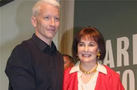 Gloria vanderbilt shorts & capris. Millionerbin Und Society Liebling Gloria Vanderbilt Ist Tot