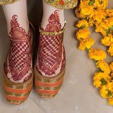 Bridal Fashion Mojari New Mehndi Designs Fashion Womens Wedding Shoes Henna Designs Feet Jutti