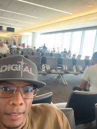 Nagdugang si Eudis El Invencible og...