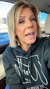 Introducing Robin Brock. Who are we when the applause stops? #worthyup  #symposium