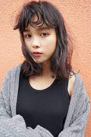 黒髪 オン眉バングでこなれ度up おしゃれ女子はみんなやってる hair オン眉 ミディアムヘア 黒髪