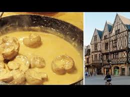 Lamb Kidneys In Mustard Sauce The Classic Rognons D Agneau A La Dijonnaise From France Youtube Kidney Recipes Lamb Kidney Recipe Gizzards Recipe