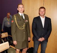 Na konci května roku 2013 se veleúspěšná oštěpařka stala poprvé matkou, druhého syna porodila v červenci 2018. Galerie Bara Spotakova Je Tehotna Ceka Druhe Dite Foto 3 Maminka Cz