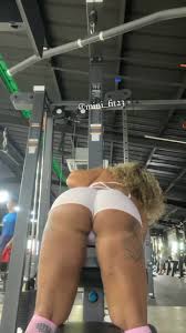 Tease-01 - Porn Videos & Photos - EroMe