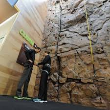 Vent fitness has four locations in the capital region and offers a variety of programming options. Vent Fitness Niskayuna 11 Photos 19 Reviews Gyms 480 Balltown Rd Niskayuna Ny Phone Number Yelp