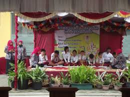 Dekorasi kerap menjadi hal krusial dalam sebuah dekorasi panggung. 38 Dekorasi Panggung Pentas Seni Kekinian Keren Kreatif