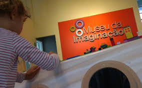 O museu da imaginação é um espaço para a criançada brincar, sozinhos, com colegas e até mesmo com os pais, deixando de lado as parafernálias tecnológicas e soltando a imaginação. Museu Da Imaginacao E Nova Atracao Para Criancas Em Sao Paulo Revista Crescer Passeios