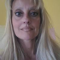 Elena Pescetto's Instagram, Twitter & Facebook