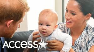 Baby archie is held by his beaming dad beside calm blue waters in a new photograph released by the duke and duchess of sussex to mark the new year. Baby Archie To Stay In Canada During Meghan Markle Prince Harry S U K Trip Report Youtube