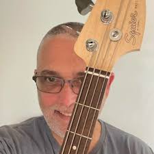 valerie kroesen (@Vakroesen)