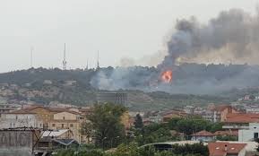 Tutte le notizie su incendio teramo di abruzzo24ore. Incendi Anche In Abruzzo Fiamme Fino Alle Abitazioni A Colle Renazzo A Pescara