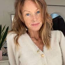 Jade Hildreth's Instagram, Twitter & Facebook