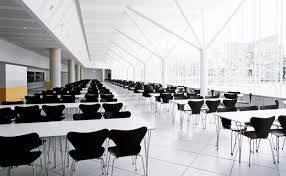 The series 7™ designed by arne jacobsen is by far the most sold chair in the history of fritz hansen and perhaps also in furniture history. Stuhl Serie 7 Fritz Hansen Marcus Hansen Munchen
