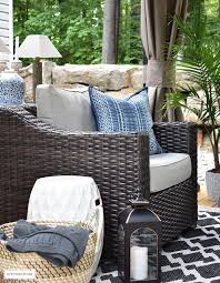 Black And White Patio Furniture Cushions Outdoor Lounge Area Club Chair Wicker Blue And White Pillow Ginger Jar Black And White Rug Outdoor Outdoor Furniture Sets Backyard Patio Outdoor Decor Backyard