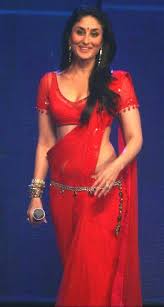 Kareena Kapoor Chamak Chalo In Red Saree Ra One Showbiz Star Indian Saree Blouses Designs Indian Bridal Fashion Red Saree