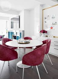House Tour Happy Glam Georgian Home Style At Home Saarinen Dining Table Chic Dining Room Pink Dining Chairs