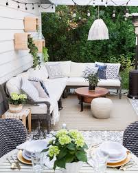 Love This Cozy Outdoor Seating Area Perfect Combination Of Lounge And Dining Home Decor Decorati Outdoor Rooms Outdoor Living Space Outdoor Seating Areas