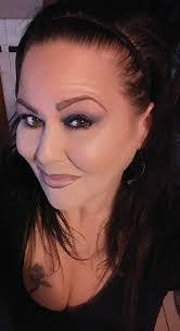 Amanda Bosse's Instagram, Twitter & Facebook