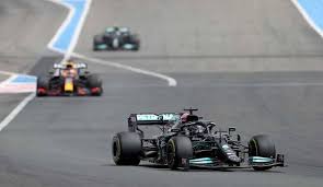 Formel 1 på spa med tilskuere. N1yqmkkczddzim