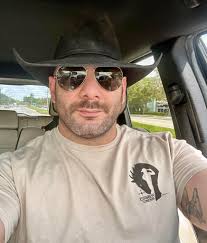 A cowboy hat is a great ice breaker. This lady was thrilled to get to wear  my hat Christmas Day at the Hofbrau Haus in Munich. The 40x Bone was a  trooper