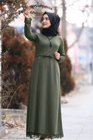 Marka Ala Elbise Kollari Ve Etegi Dantelli 6553 Haki Yesil Elbise Elbise Modelleri Moda