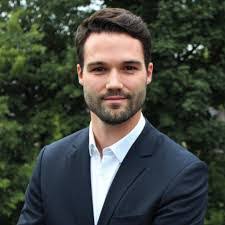 Patrick Otto's Instagram, Twitter & Facebook