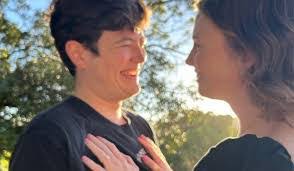 Riley Kelm's Instagram, Twitter & Facebook