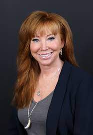 Amanda vaughn, 38laura becker, 38kathleen hutchison, 64. About Leslie Hutchison Interiors