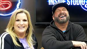 His integration of rock and pop elements into the country genre has earned him popularity, particularly in the united states with success on the country music single and album charts. Garth Brooks And Trisha Yearwood Dish On Primetime Tv Special And Breaking Facebook Exclusive