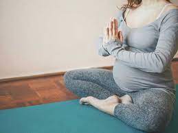 Some essential oils that are great for helping with sciatica during pregnancy are lavender and roman chamomile. Pregnancy Sciatica 5 Ways To Find Pain Relief Without Drugs