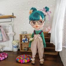 メガネのかもめちゃん 明日から小学校が始まります 大丈夫なのかなあ 始まるのも不安だけど 始まらないのも大変です どっちも大変 ブライス カスタムブライス blythe blythe dolls dolls blythe