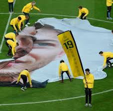 Fc nantes, fußballverein aus frankreich. Fc Nantes Wechselt Zum Todestag Von Emiliano Sala Seine Trikotfarben Welt