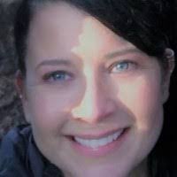 Stephanie Nestor's Instagram, Twitter & Facebook